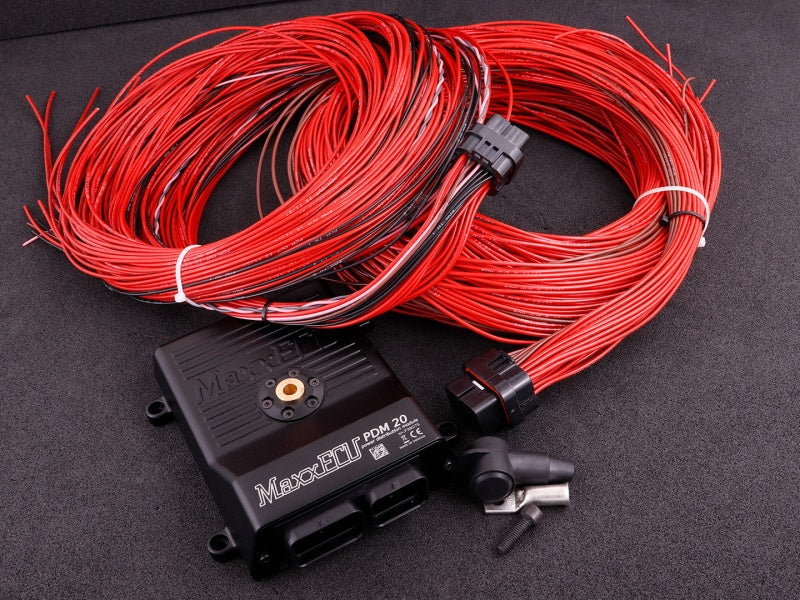 MaxxECU PDM20 PREMIUM (PDM, kábelkötegek és tartozékok)
